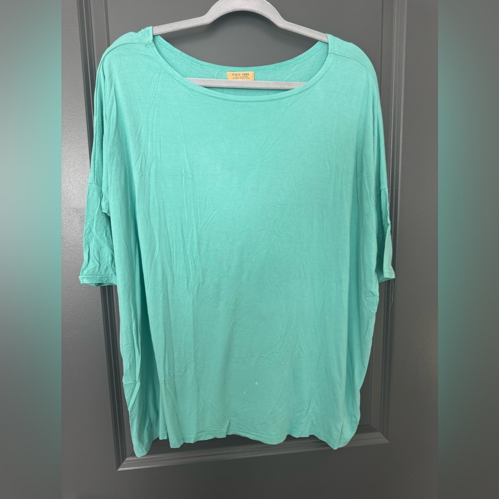 Piko Aqua Short-Sleeve Shirt Size: M